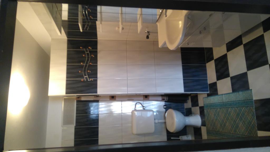 Nella Apartments Шишан Экстерьер фото